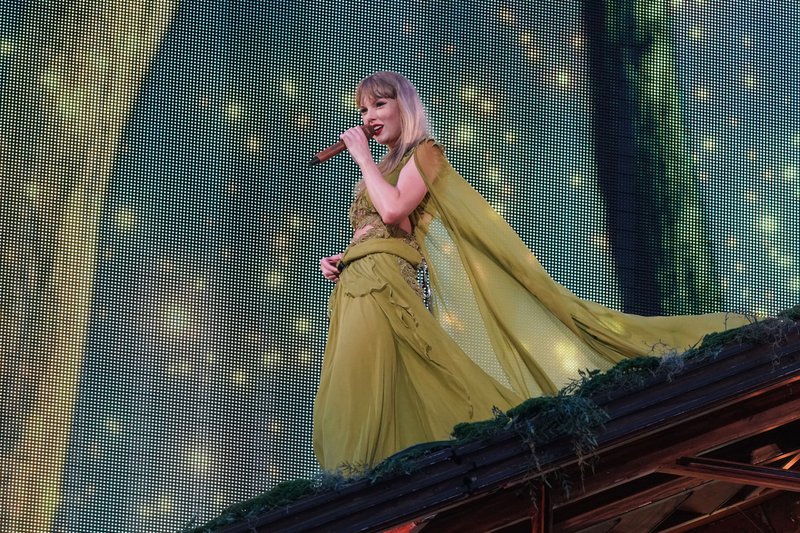 Taylor Swift — July 27 - Munich, Germany — photo 29