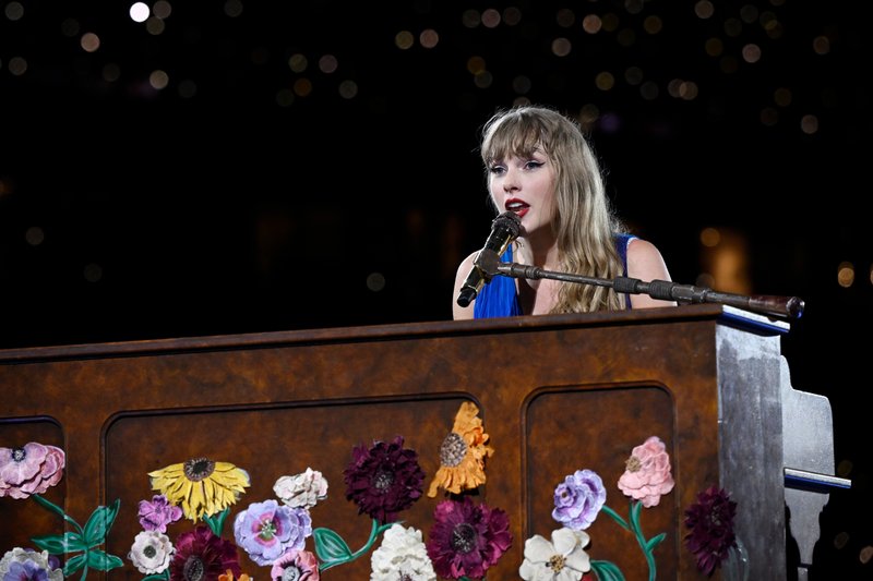 Taylor Swift — July 5 - Amsterdam, Netherlands — photo 13