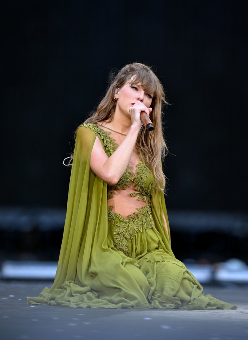 Taylor Swift — June 23 - London, England — photo 28