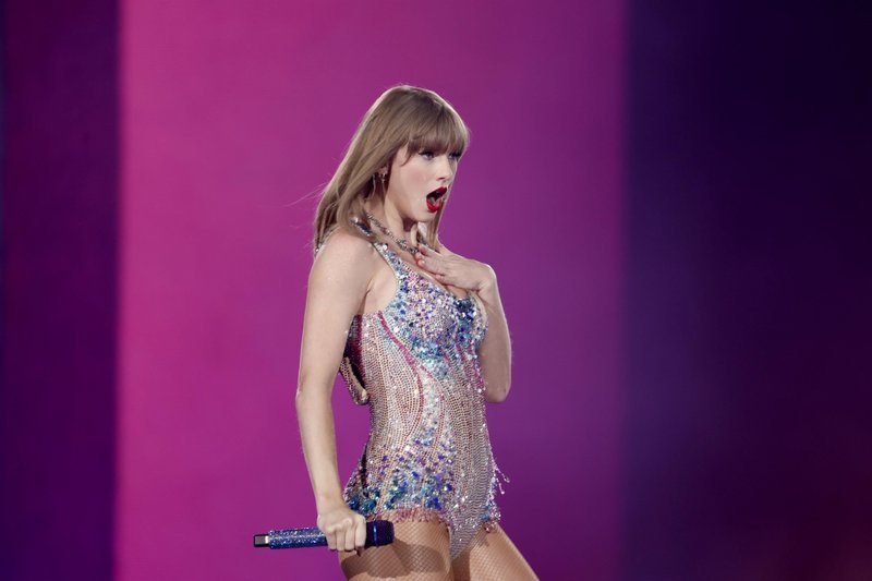 Taylor Swift — May 17 - Stockholm, Sweden — photo 11