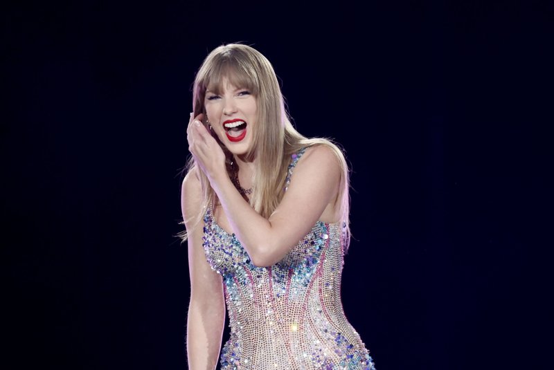 Taylor Swift — May 17 - Stockholm, Sweden — photo 13
