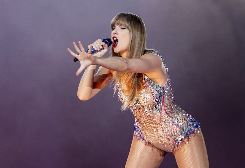 Taylor Swift — May 17 - Stockholm, Sweden — photo 15