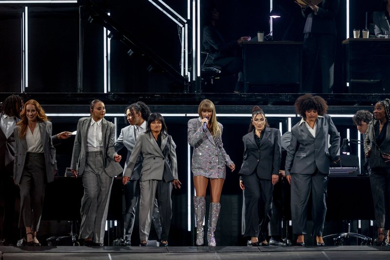 Taylor Swift — May 29 - Madrid, Spain — photo 18