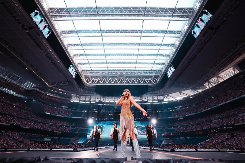 Taylor Swift — May 30 - Madrid, Spain — photo 9