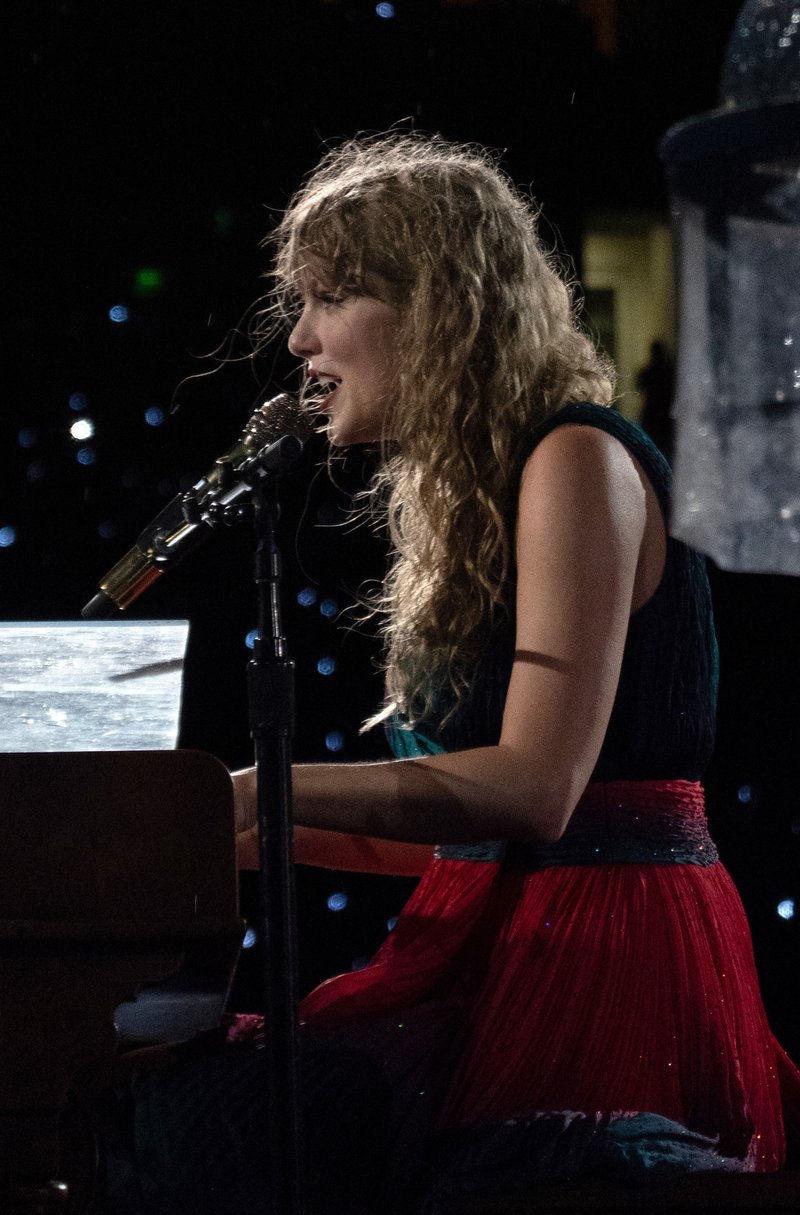 Taylor Swift — October 18 - Miami, Florida — photo 150