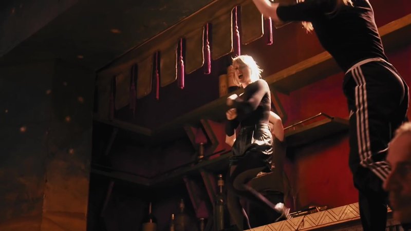 Taylor Swift — Behind The Scenes (Screen Captures) — photo 31