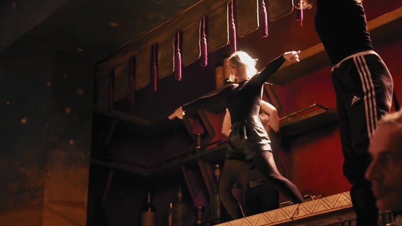 Taylor Swift — Behind The Scenes (Screen Captures) — photo 32