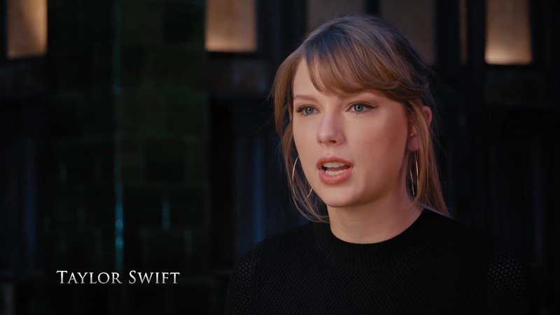Taylor Swift — Cats - A Look Inside (Screen Captures) — photo 10