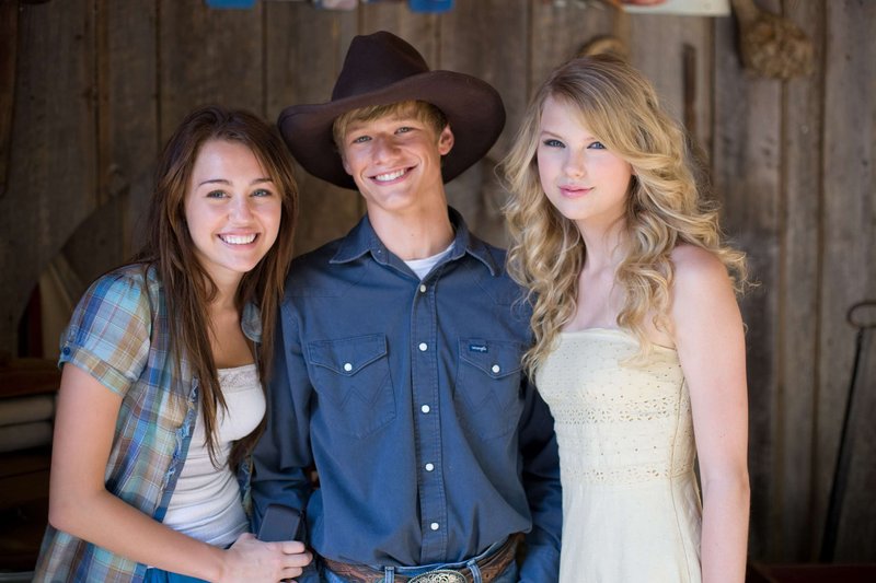 Hannah Montana: The Movie (2009)