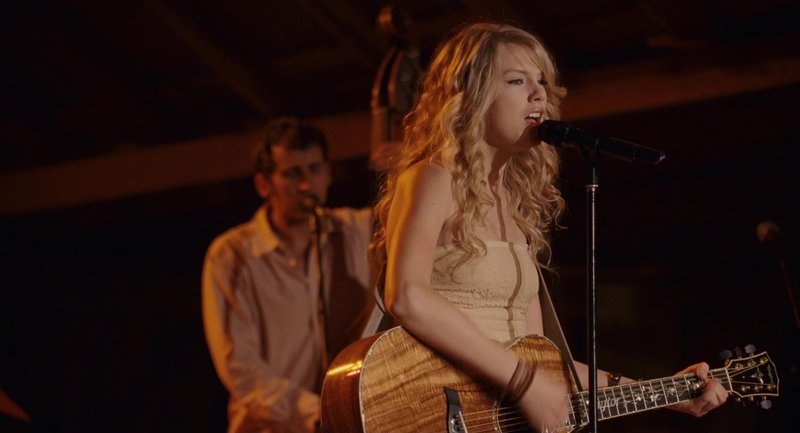 Taylor Swift — Screen Captures — photo 18