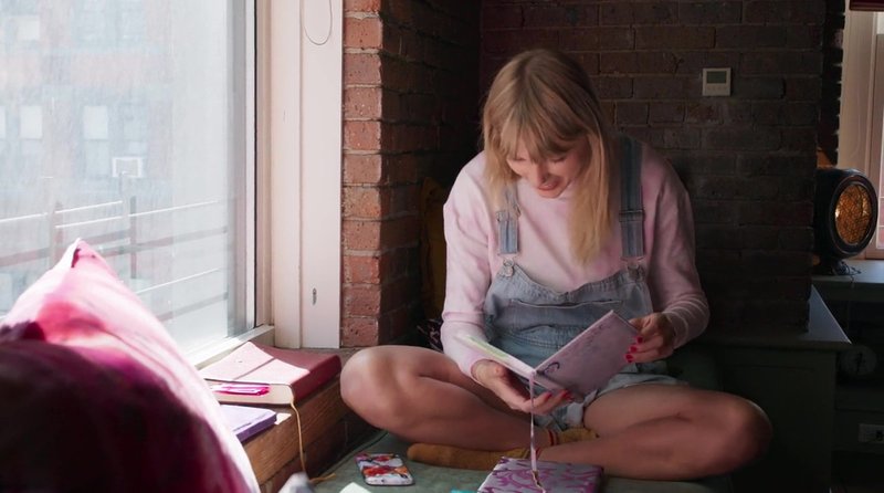Taylor Swift — Screen Captures — photo 8