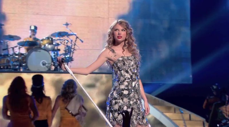 Taylor Swift — Screen Captures — photo 24