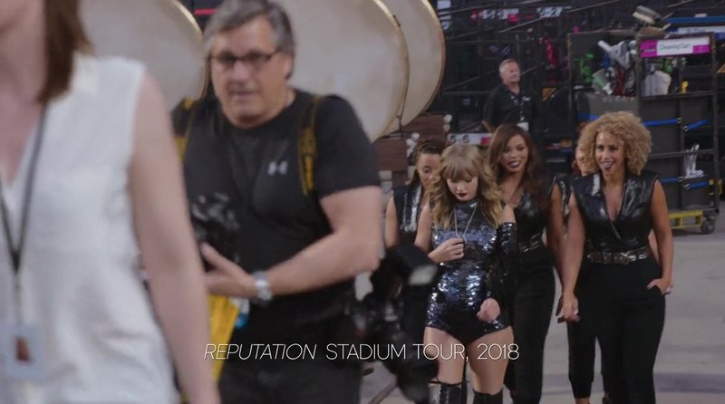 Taylor Swift — Screen Captures — photo 33