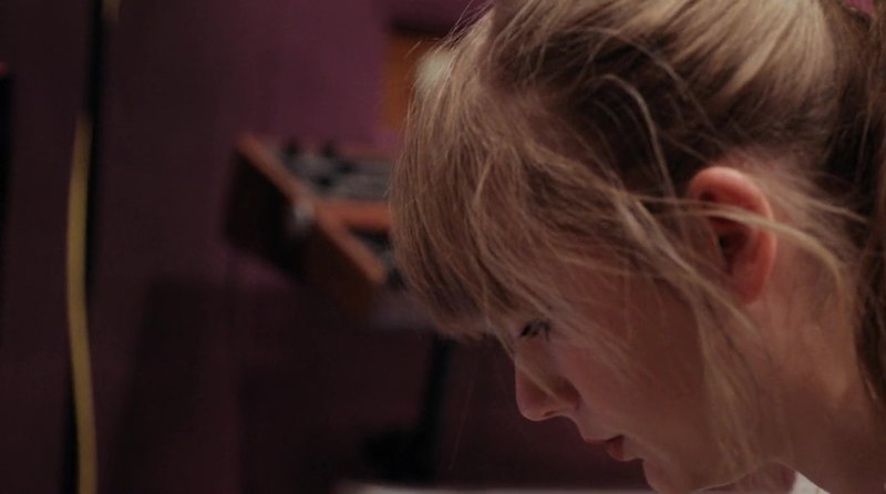 Taylor Swift — Screen Captures — photo 53