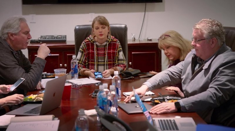 Taylor Swift — Screen Captures — photo 70