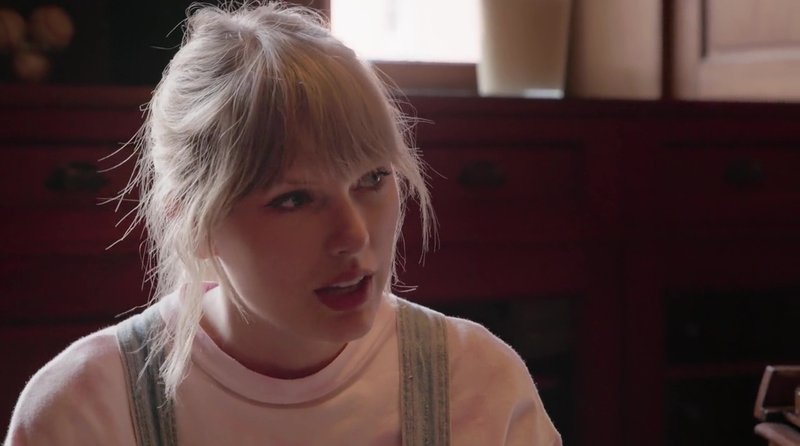 Taylor Swift — Screen Captures — photo 73