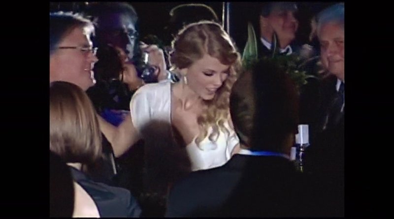 Taylor Swift — Screen Captures — photo 85