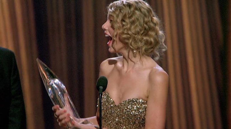 Taylor Swift — Screen Captures — photo 89