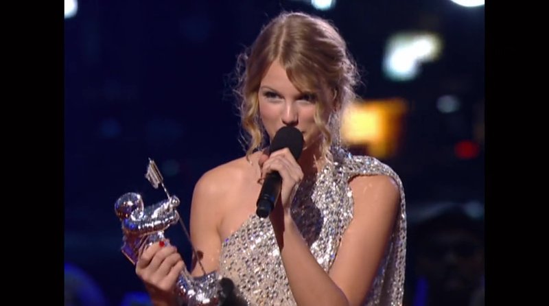 Taylor Swift — Screen Captures — photo 97