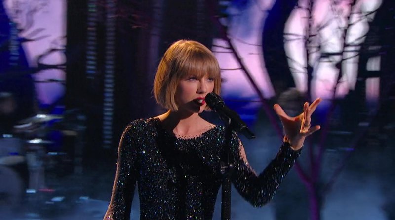 Taylor Swift — Screen Captures — photo 106