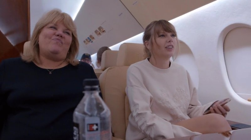 Taylor Swift — Screen Captures — photo 136
