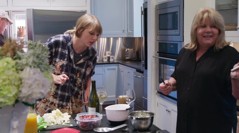 Taylor Swift — Screen Captures — photo 147
