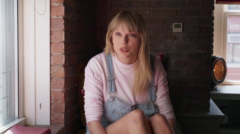 Taylor Swift — Screen Captures — photo 221