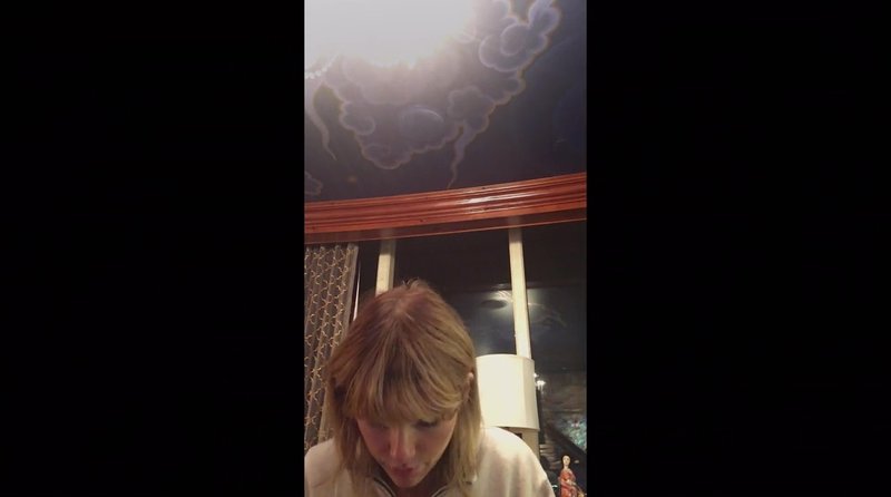 Taylor Swift — Screen Captures — photo 231