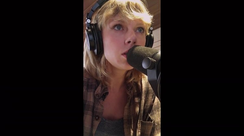 Taylor Swift — Screen Captures — photo 266
