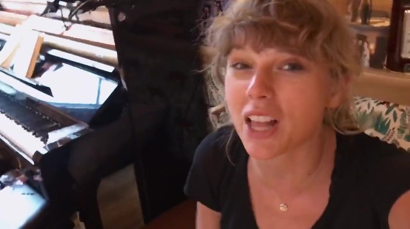 Taylor Swift — Screen Captures — photo 273