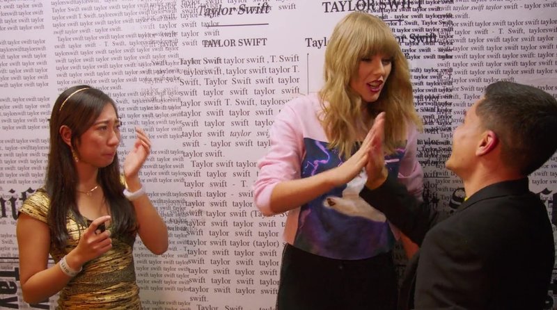Taylor Swift — Screen Captures — photo 306