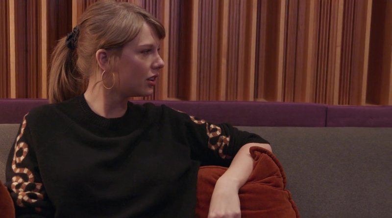 Taylor Swift — Screen Captures — photo 314