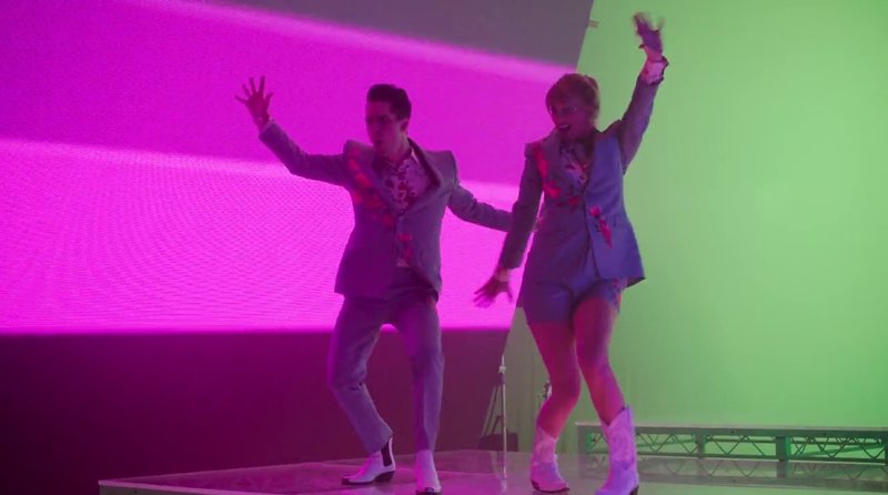 Taylor Swift — Screen Captures — photo 344