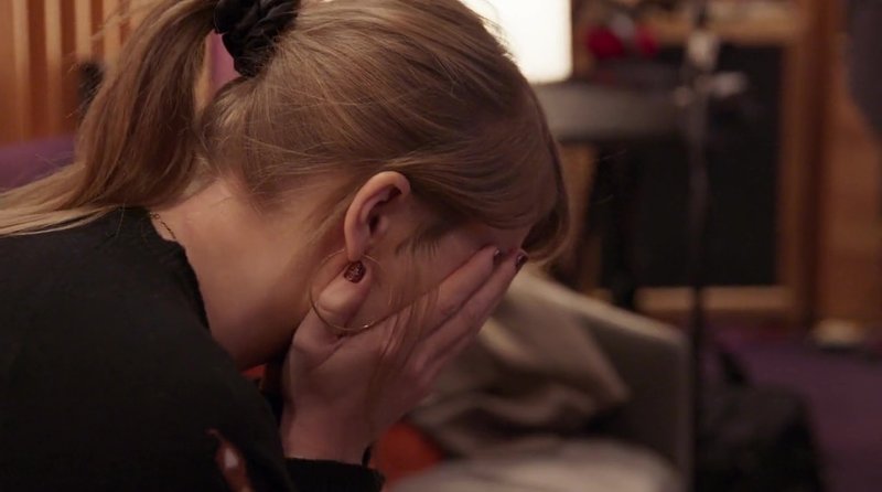 Taylor Swift — Screen Captures — photo 353