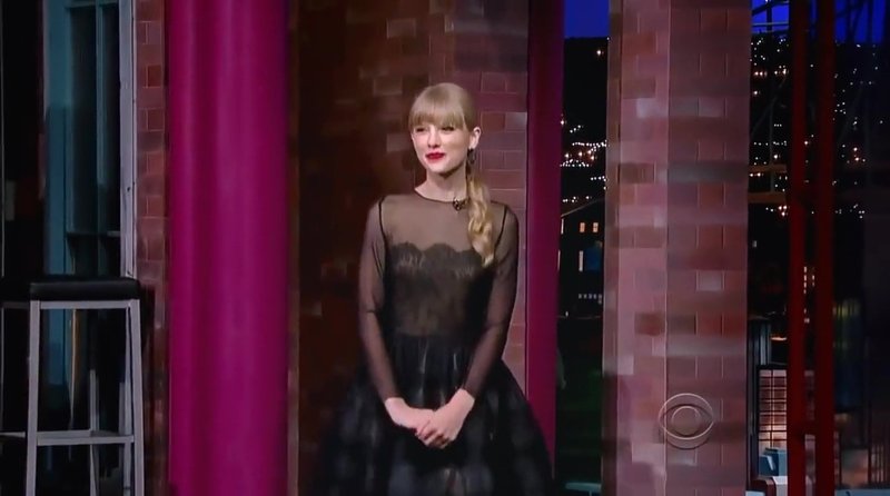 Taylor Swift — Screen Captures — photo 372