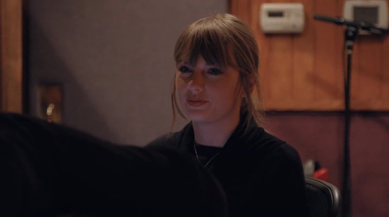 Taylor Swift — Screen Captures — photo 391