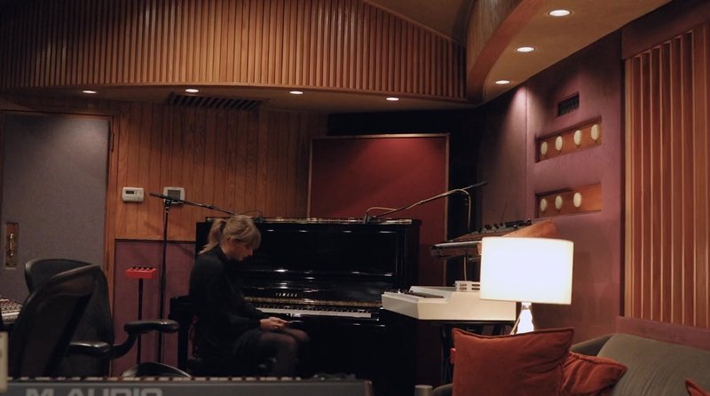 Taylor Swift — Screen Captures — photo 415