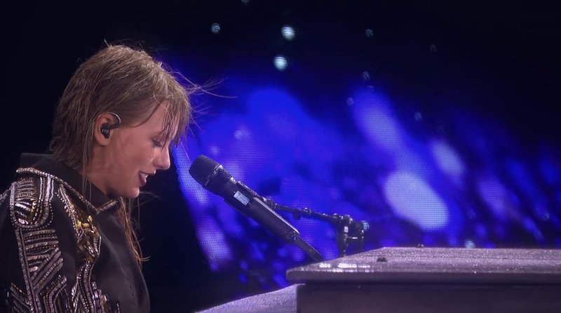 Taylor Swift — Screen Captures — photo 434