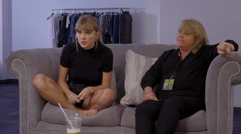 Taylor Swift — Screen Captures — photo 469