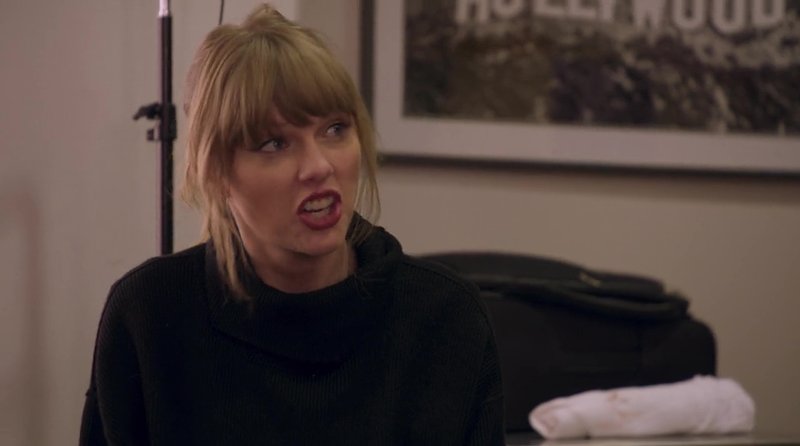 Taylor Swift — Screen Captures — photo 537