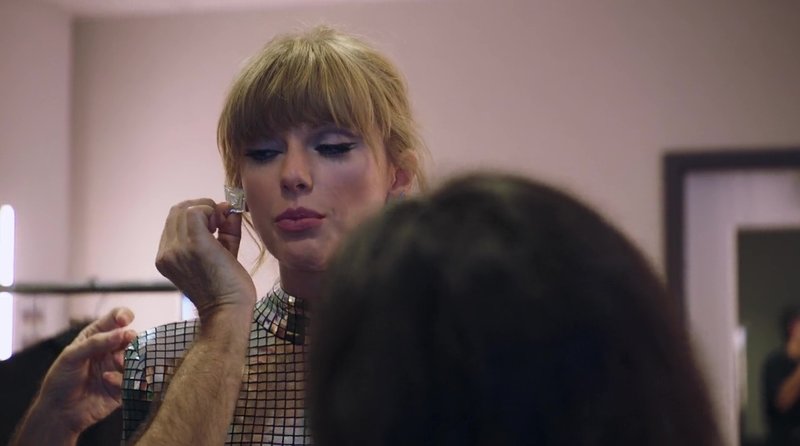 Taylor Swift — Screen Captures — photo 558