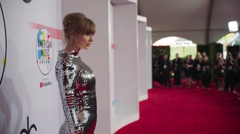 Taylor Swift — Screen Captures — photo 572