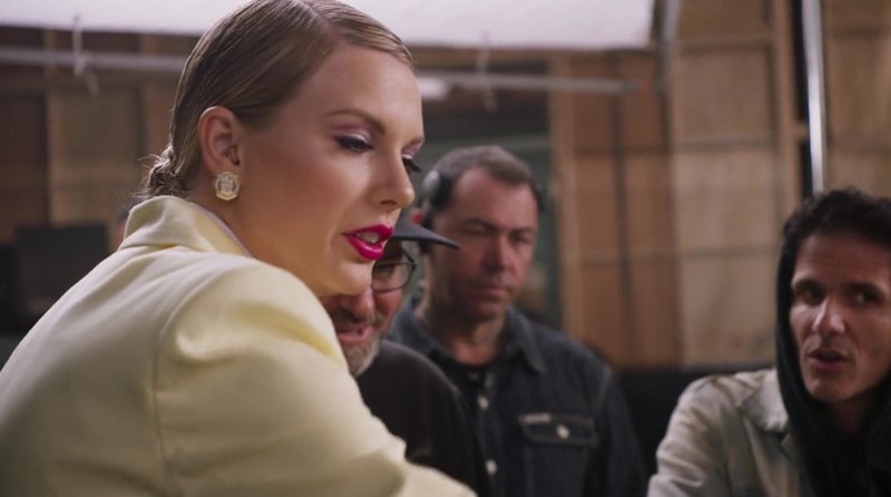 Taylor Swift — Screen Captures — photo 583