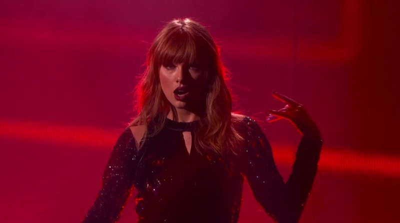 Taylor Swift — Screen Captures — photo 602