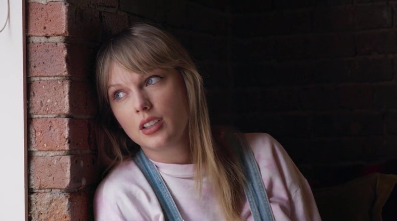 Taylor Swift — Screen Captures — photo 606