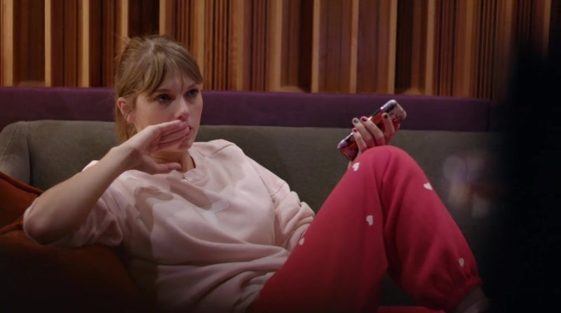 Taylor Swift — Screen Captures — photo 614