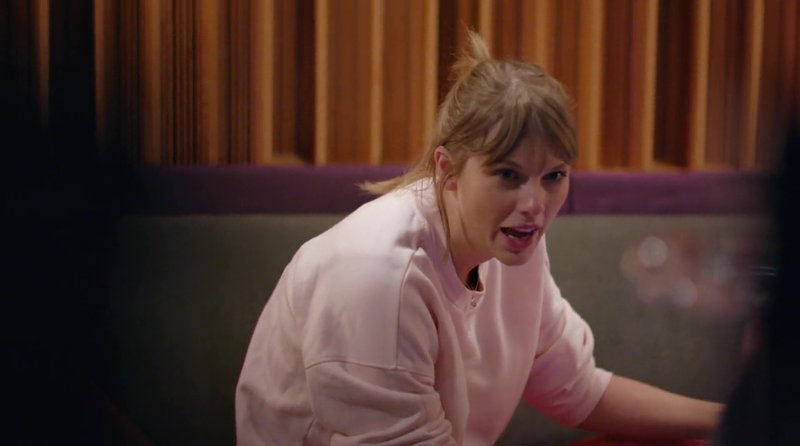 Taylor Swift — Screen Captures — photo 615