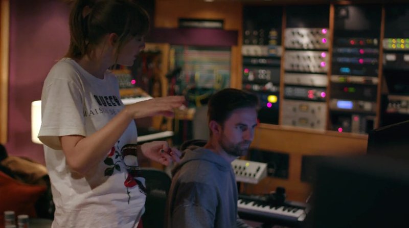 Taylor Swift — Screen Captures — photo 638