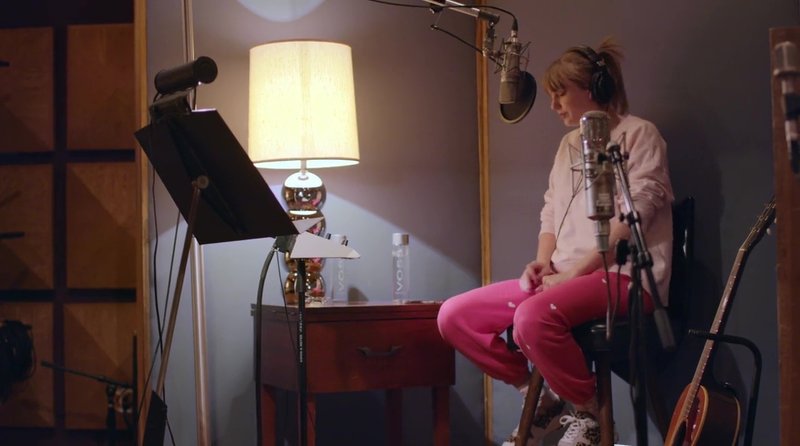 Taylor Swift — Screen Captures — photo 647