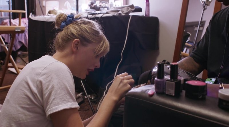 Taylor Swift — Screen Captures — photo 667